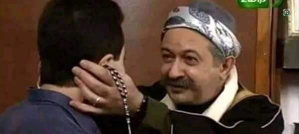 The praying intervention moment